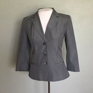 BANANA REPUBLIC 100% Silk Dove‎ Gray Blazer 3/4 Sleeve Size 0